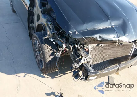 2020 Hyundai Elantra Limited from USA, damaged, VIN 5NPD84LFXLH502359